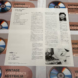 The Emerging Love of Man and Dolphin MELY-45006 ( 0881 )